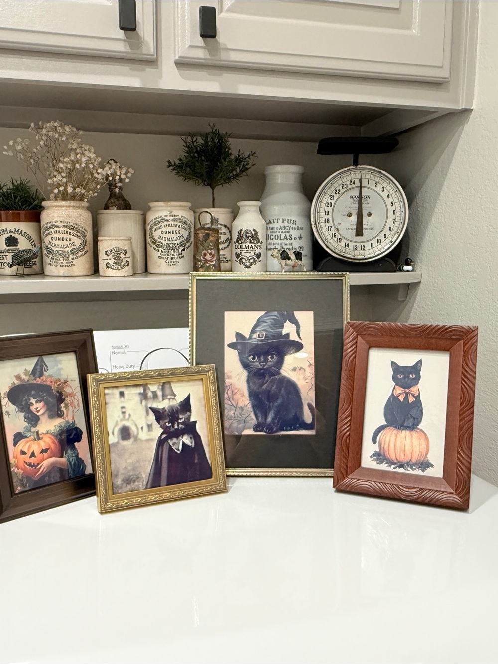 Vintage Framed Black Cat Halloween Decor- Set of 4 - Picture 11 of 15